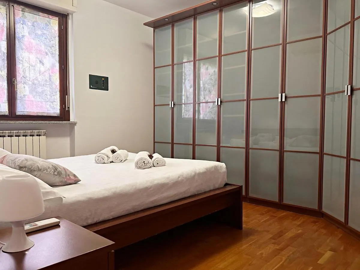Bwr - Bilocale Con Terrazzo, Via Gonin Apartment Milan
