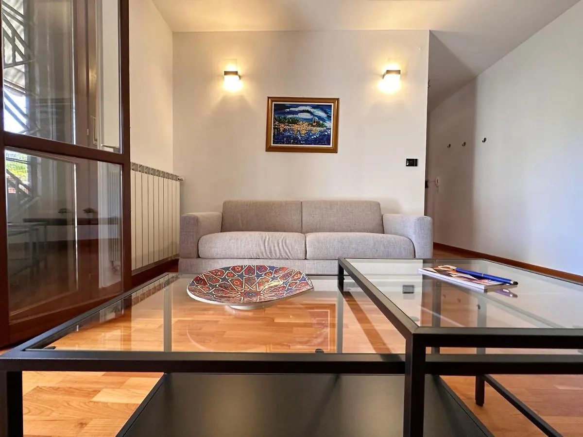 Bwr - Bilocale Con Terrazzo, Via Gonin Apartment Milan