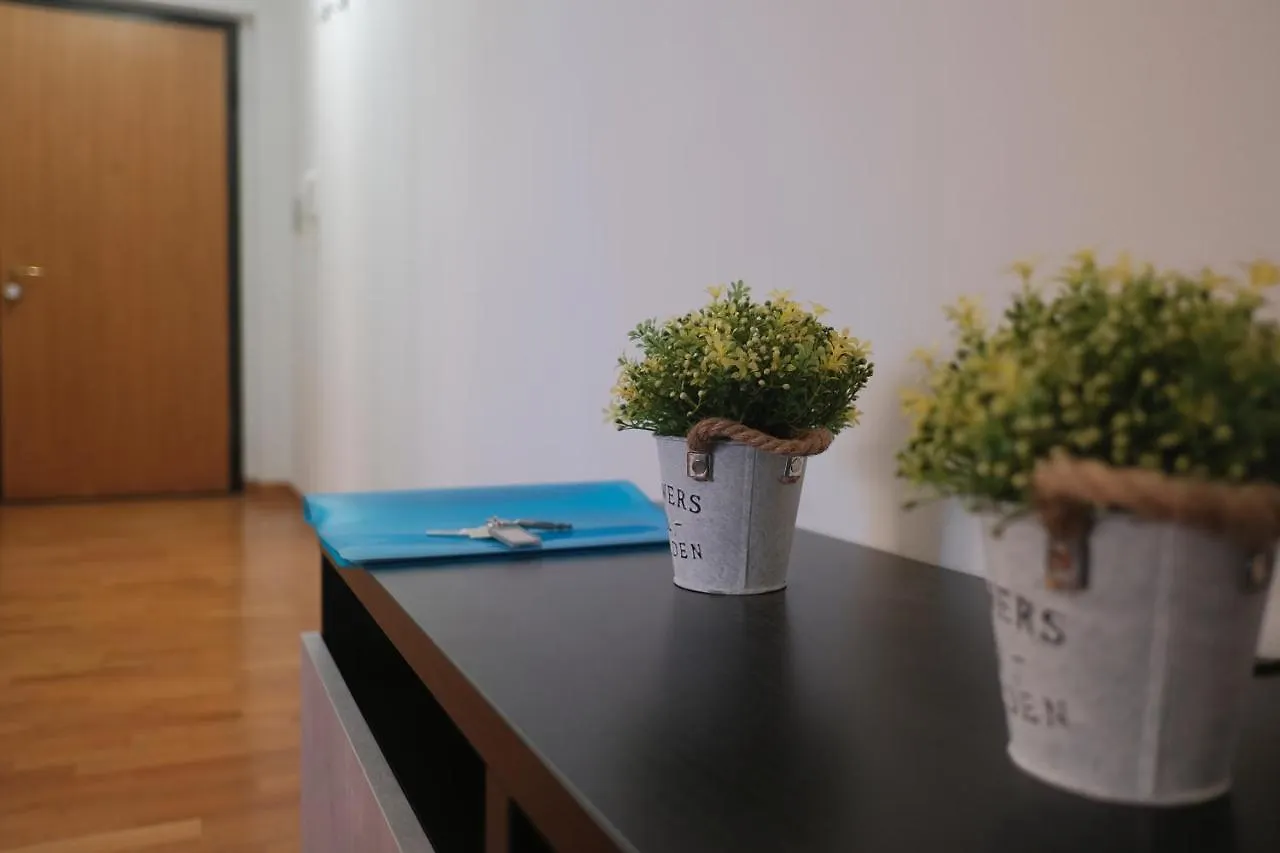 Bwr - Bilocale Con Terrazzo, Via Gonin Apartment Milan