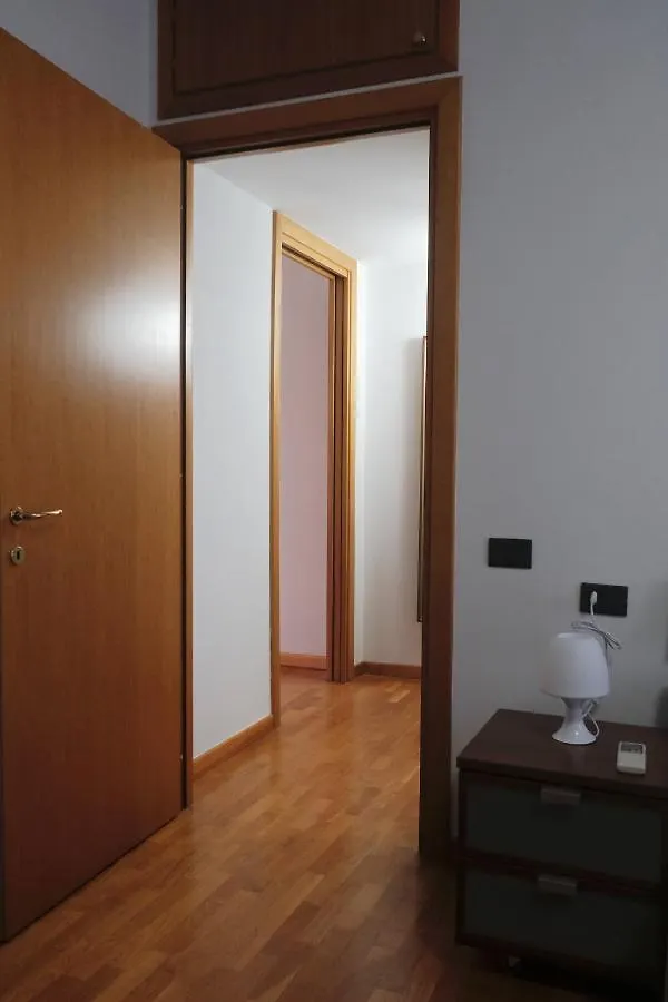 Bwr - Bilocale Con Terrazzo, Via Gonin Apartment Milan